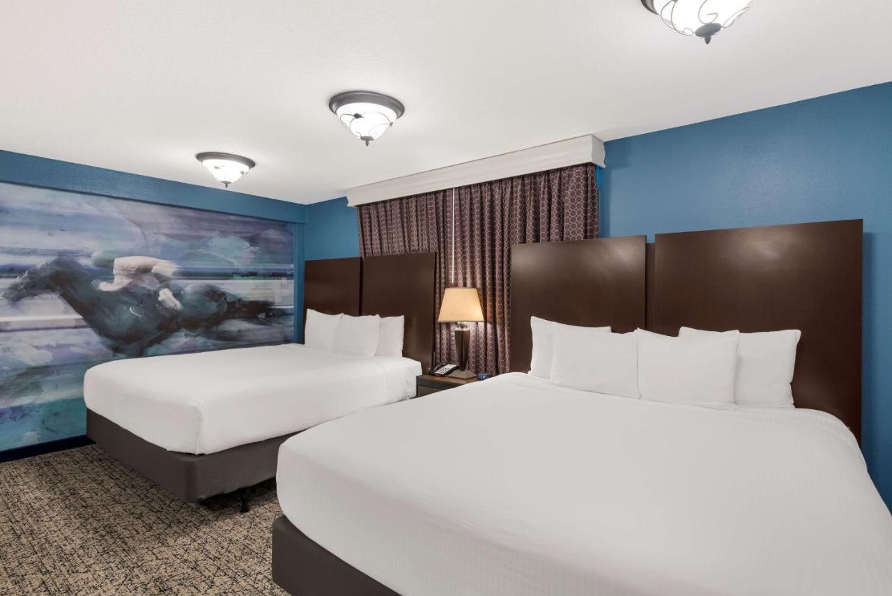 Best Western Winners Circle Hot Springs Luaran gambar