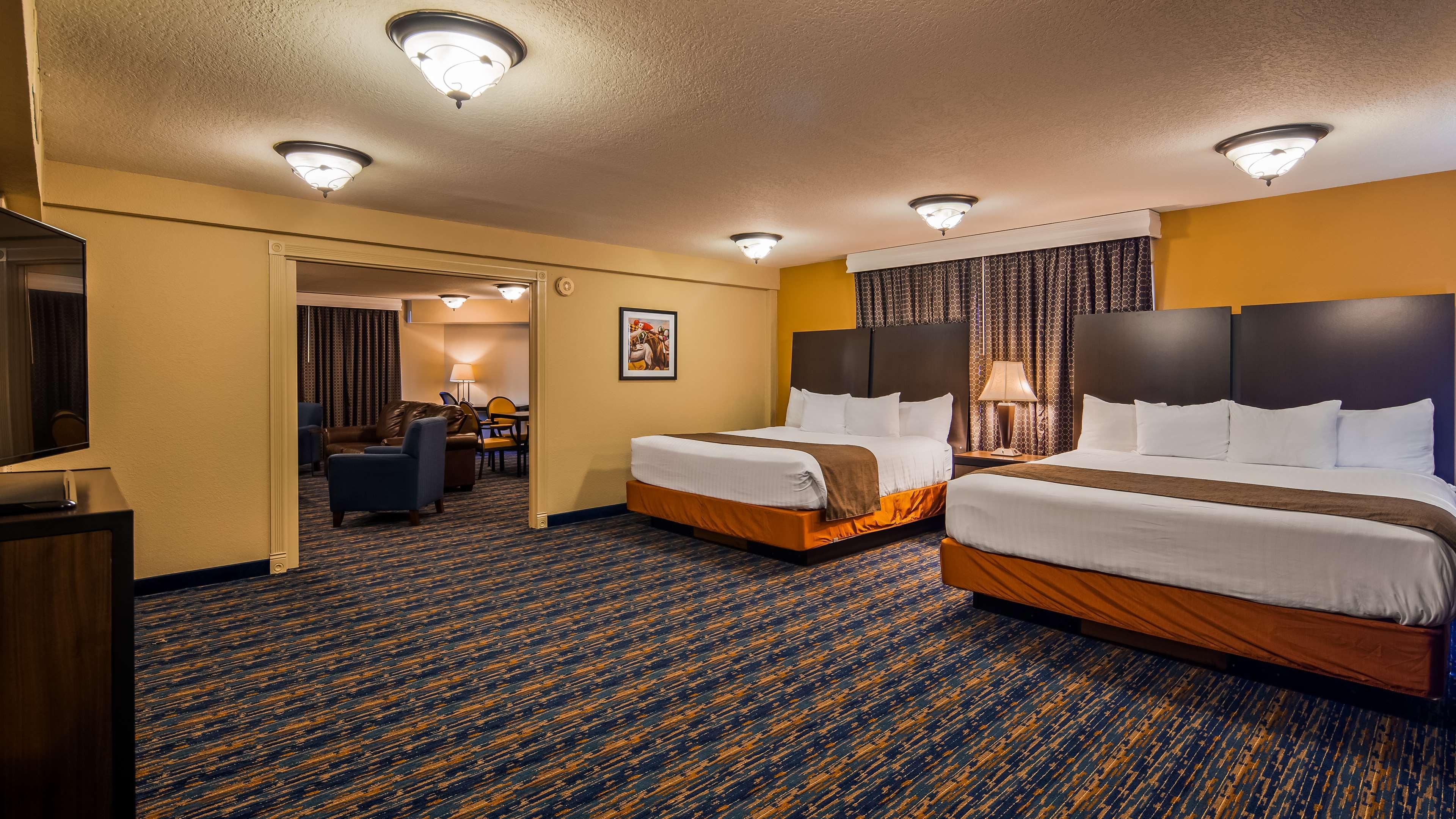 Best Western Winners Circle Hot Springs Luaran gambar