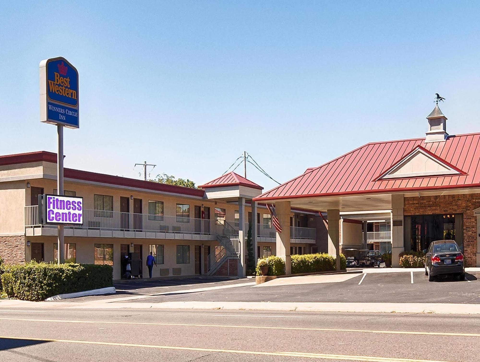 Best Western Winners Circle Hot Springs Luaran gambar